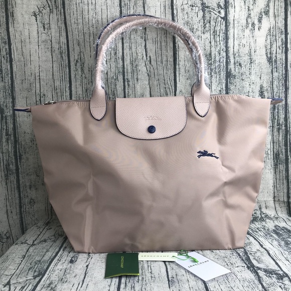 Meet the Posher Handbags - 🎉NWT Longchamp le pliage Club Tote Large Hawthorn